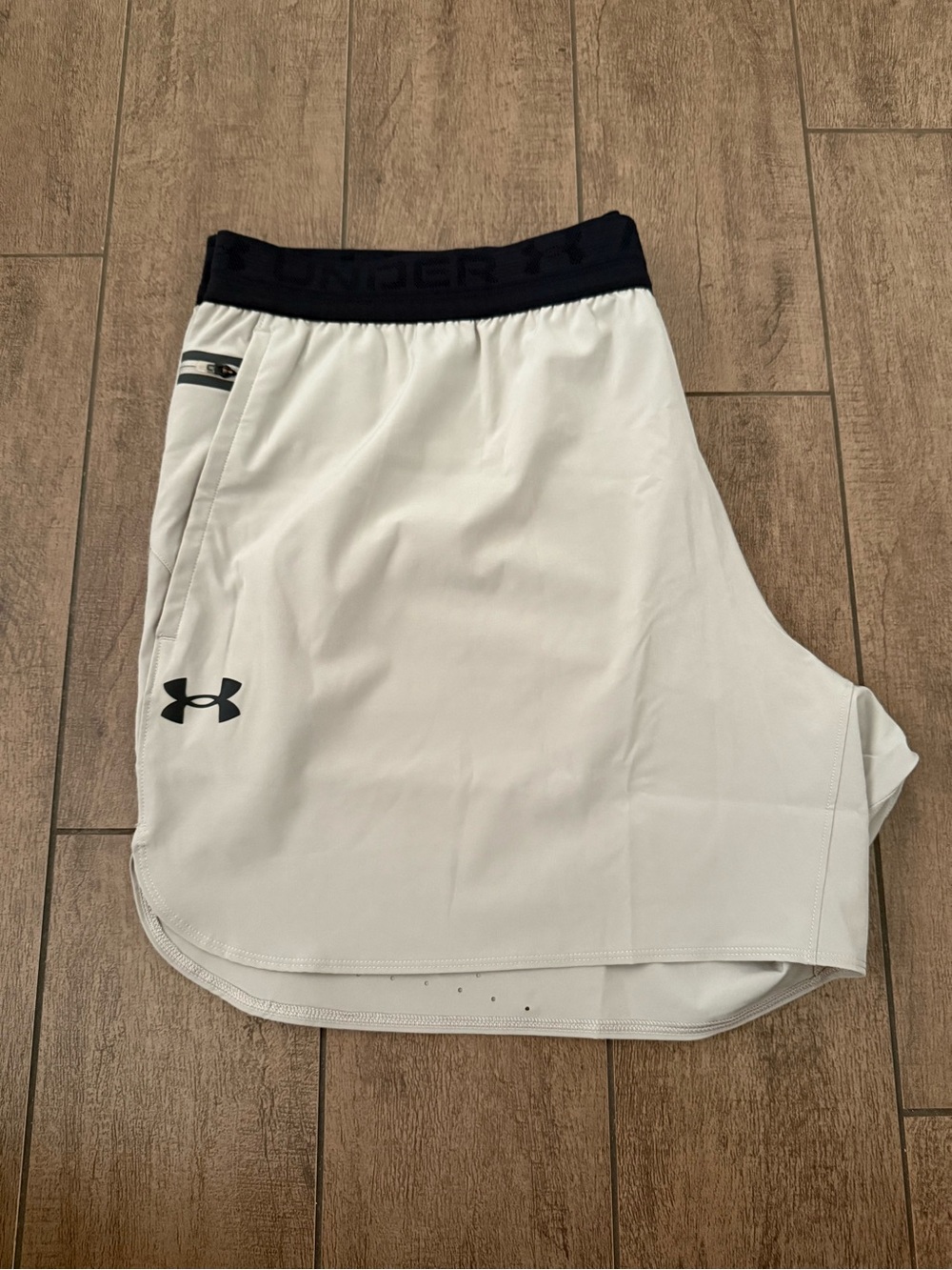 Under Armour Vanish Elite Training Shorts 6” Taupe 1376782-203 Men’s Sz 3XL